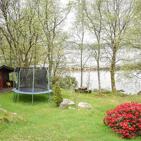 3 Bedroom Amazing In Dom wakacyjny